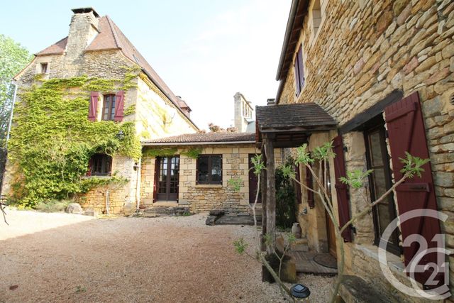 Afficher la photo en grand maison à vendre - 11 pièces - 263.15 m2 - PRATS DE CARLUX - 24 - AQUITAINE - Century 21 Patrimoine 24
