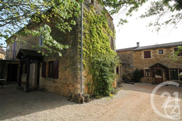 Afficher la photo en grand maison à vendre - 11 pièces - 263.15 m2 - PRATS DE CARLUX - 24 - AQUITAINE - Century 21 Patrimoine 24
