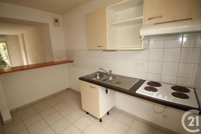 Appartement F3 à vendre - 3 pièces - 60.89 m2 - SARLAT LA CANEDA - 24 - AQUITAINE - Century 21 Patrimoine 24 Appartement F3 à vendre - 3 pièces - 60.89 m2 - SARLAT LA CANEDA - 24 - AQUITAINE - Century 21 Patrimoine 24