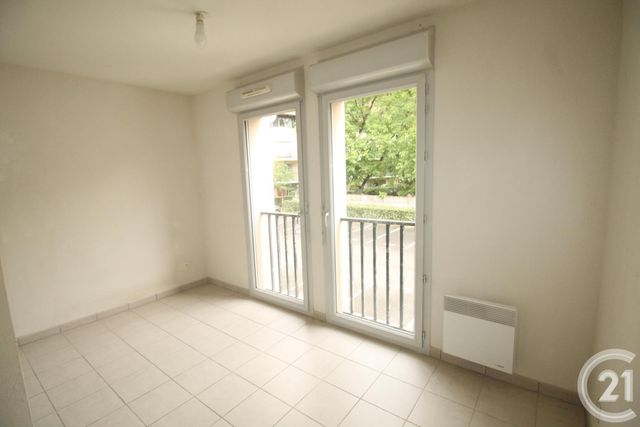 Appartement F3 à vendre - 3 pièces - 60.89 m2 - SARLAT LA CANEDA - 24 - AQUITAINE - Century 21 Patrimoine 24 Appartement F3 à vendre - 3 pièces - 60.89 m2 - SARLAT LA CANEDA - 24 - AQUITAINE - Century 21 Patrimoine 24