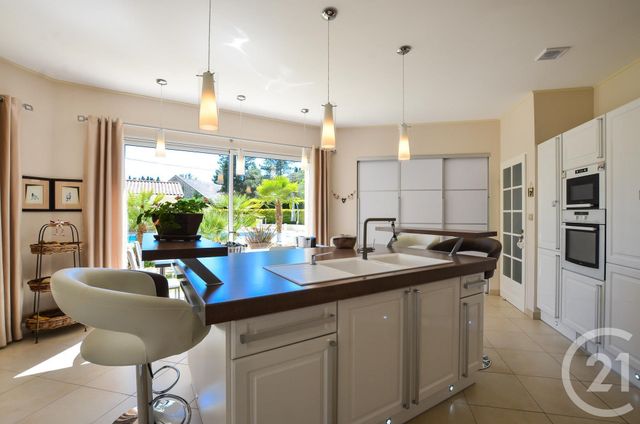 maison à vendre - 8 pièces - 270.99 m2 - STE NATHALENE - 24 - AQUITAINE - Century 21 Patrimoine 24 maison à vendre - 8 pièces - 270.99 m2 - STE NATHALENE - 24 - AQUITAINE - Century 21 Patrimoine 24