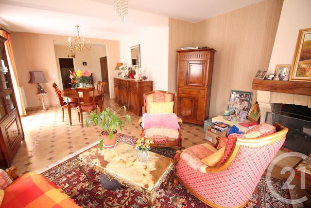 maison à vendre - 5 pièces - 140.2 m2 - SALIGNAC EYVIGNES - 24 - AQUITAINE - Century 21 Patrimoine 24 maison à vendre - 5 pièces - 140.2 m2 - SALIGNAC EYVIGNES - 24 - AQUITAINE - Century 21 Patrimoine 24