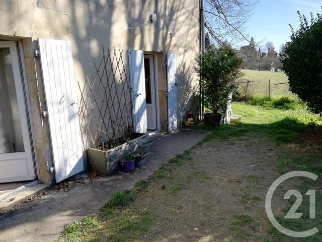 Appartement F2 à louer - 2 pièces - 36.14 m2 - SARLAT LA CANEDA - 24 - AQUITAINE - Century 21 Patrimoine 24 Appartement F2 à louer - 2 pièces - 36.14 m2 - SARLAT LA CANEDA - 24 - AQUITAINE - Century 21 Patrimoine 24