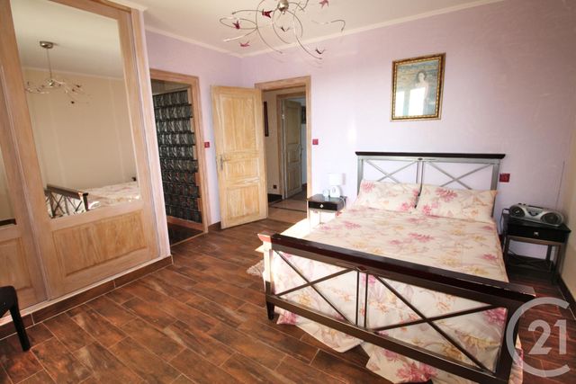 Afficher la photo en grand maison à vendre - 5 pièces - 150.46 m2 - LA CHAPELLE AUBAREIL - 24 - AQUITAINE - Century 21 Patrimoine 24