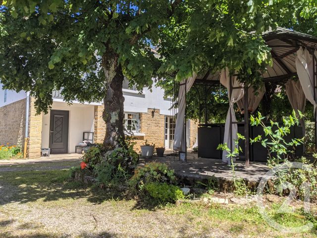 maison à vendre - 8 pièces - 106.23 m2 - SARLAT LA CANEDA - 24 - AQUITAINE - Century 21 Patrimoine 24 maison à vendre - 8 pièces - 106.23 m2 - SARLAT LA CANEDA - 24 - AQUITAINE - Century 21 Patrimoine 24