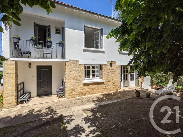 maison à vendre - 8 pièces - 106.23 m2 - SARLAT LA CANEDA - 24 - AQUITAINE - Century 21 Patrimoine 24 maison à vendre - 8 pièces - 106.23 m2 - SARLAT LA CANEDA - 24 - AQUITAINE - Century 21 Patrimoine 24