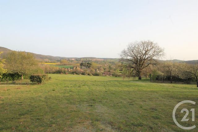 Afficher la photo en grand terrain à vendre - 2251.0 m2 - ST VINCENT DE COSSE - 24 - AQUITAINE - Century 21 Patrimoine 24