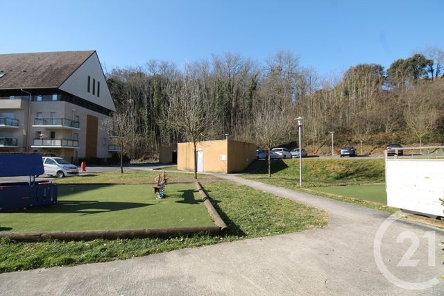 Afficher la photo en grand Appartement F3 à vendre - 3 pièces - 66.5 m2 - SARLAT LA CANEDA - 24 - AQUITAINE - Century 21 Patrimoine 24