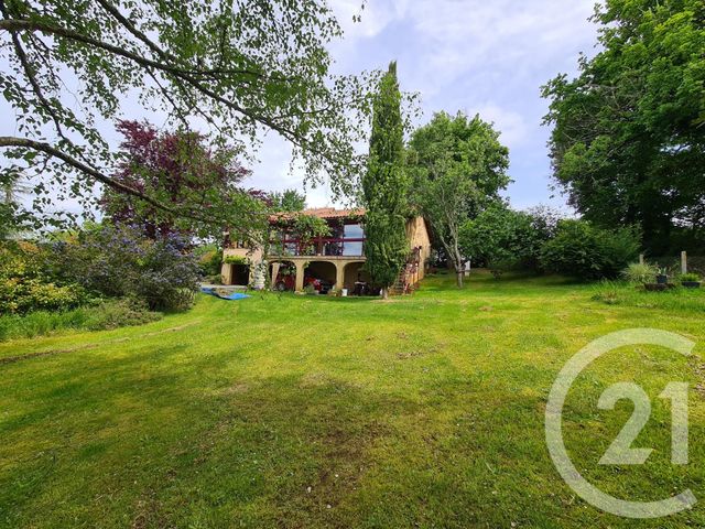 maison à vendre - 5 pièces - 105.91 m2 - CARLUX - 24 - AQUITAINE - Century 21 Patrimoine 24 maison à vendre - 5 pièces - 105.91 m2 - CARLUX - 24 - AQUITAINE - Century 21 Patrimoine 24