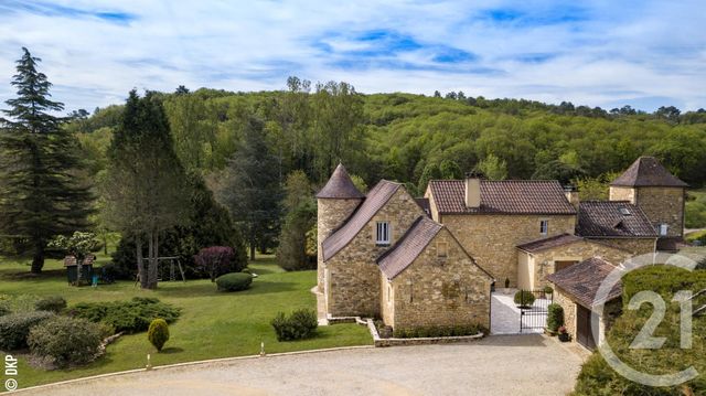 maison à vendre - 9 pièces - 251.73 m2 - ST VINCENT LE PALUEL - 24 - AQUITAINE - Century 21 Patrimoine 24 maison à vendre - 9 pièces - 251.73 m2 - ST VINCENT LE PALUEL - 24 - AQUITAINE - Century 21 Patrimoine 24