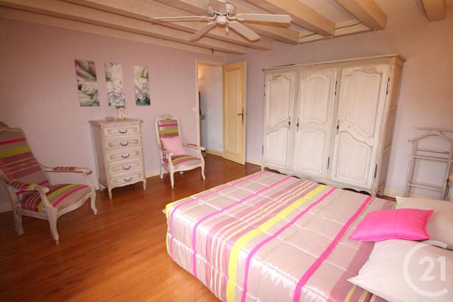maison à vendre - 9 pièces - 251.73 m2 - ST VINCENT LE PALUEL - 24 - AQUITAINE - Century 21 Patrimoine 24 maison à vendre - 9 pièces - 251.73 m2 - ST VINCENT LE PALUEL - 24 - AQUITAINE - Century 21 Patrimoine 24