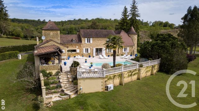 maison à vendre - 9 pièces - 251.73 m2 - ST VINCENT LE PALUEL - 24 - AQUITAINE - Century 21 Patrimoine 24 maison à vendre - 9 pièces - 251.73 m2 - ST VINCENT LE PALUEL - 24 - AQUITAINE - Century 21 Patrimoine 24