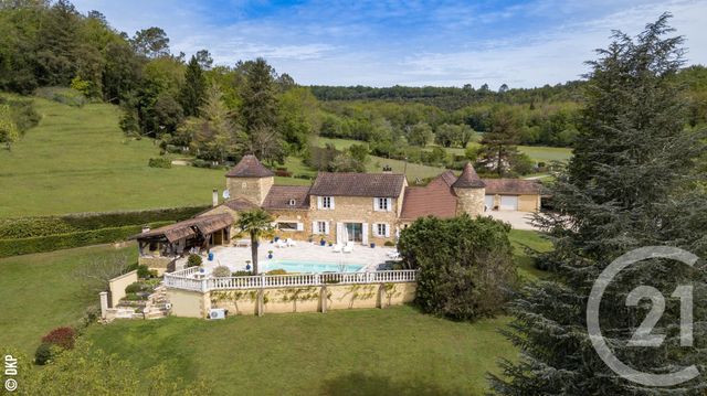 maison à vendre - 9 pièces - 251.73 m2 - ST VINCENT LE PALUEL - 24 - AQUITAINE - Century 21 Patrimoine 24 maison à vendre - 9 pièces - 251.73 m2 - ST VINCENT LE PALUEL - 24 - AQUITAINE - Century 21 Patrimoine 24
