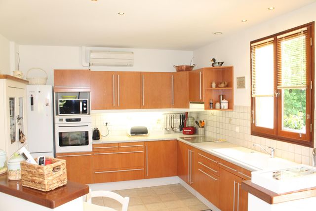maison à vendre - 6 pièces - 144.24 m2 - ST CREPIN ET CARLUCET - 24 - AQUITAINE - Century 21 Patrimoine 24 maison à vendre - 6 pièces - 144.24 m2 - ST CREPIN ET CARLUCET - 24 - AQUITAINE - Century 21 Patrimoine 24