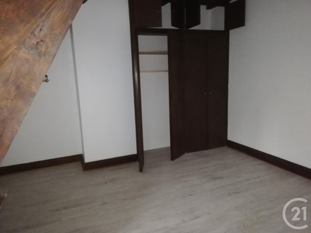 Appartement F3 à louer - 3 pièces - 69.29 m2 - SARLAT LA CANEDA - 24 - AQUITAINE - Century 21 Patrimoine 24 Appartement F3 à louer - 3 pièces - 69.29 m2 - SARLAT LA CANEDA - 24 - AQUITAINE - Century 21 Patrimoine 24