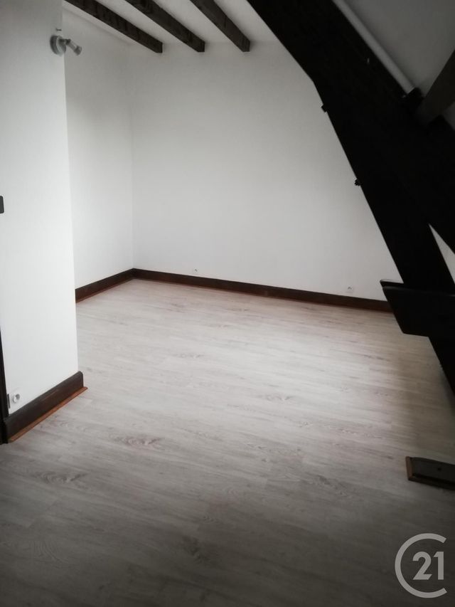 Appartement F3 à louer - 3 pièces - 69.29 m2 - SARLAT LA CANEDA - 24 - AQUITAINE - Century 21 Patrimoine 24 Appartement F3 à louer - 3 pièces - 69.29 m2 - SARLAT LA CANEDA - 24 - AQUITAINE - Century 21 Patrimoine 24