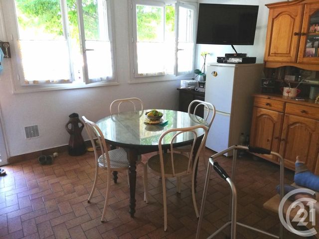 Afficher la photo en grand Appartement T2 à louer - 2 pièces - 33.46 m2 - SARLAT LA CANEDA - 24 - AQUITAINE - Century 21 Patrimoine 24