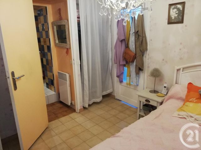 Afficher la photo en grand Appartement T2 à louer - 2 pièces - 33.46 m2 - SARLAT LA CANEDA - 24 - AQUITAINE - Century 21 Patrimoine 24