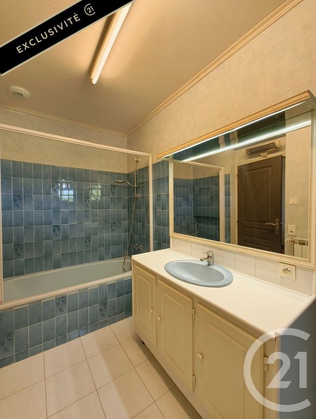 maison à vendre - 6 pièces - 116.72 m2 - CENAC ET ST JULIEN - 24 - AQUITAINE - Century 21 Patrimoine 24