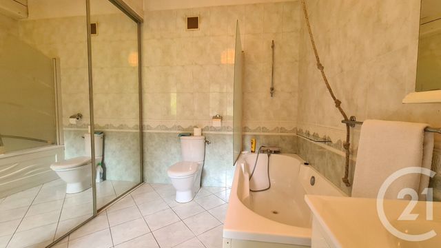 maison à vendre - 5 pièces - 169.74 m2 - SARLAT LA CANEDA - 24 - AQUITAINE - Century 21 Patrimoine 24