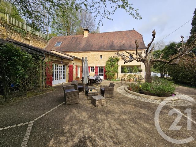 maison à vendre - 6 pièces - 185.0 m2 - LA ROQUE GAGEAC - 24 - AQUITAINE - Century 21 Patrimoine 24