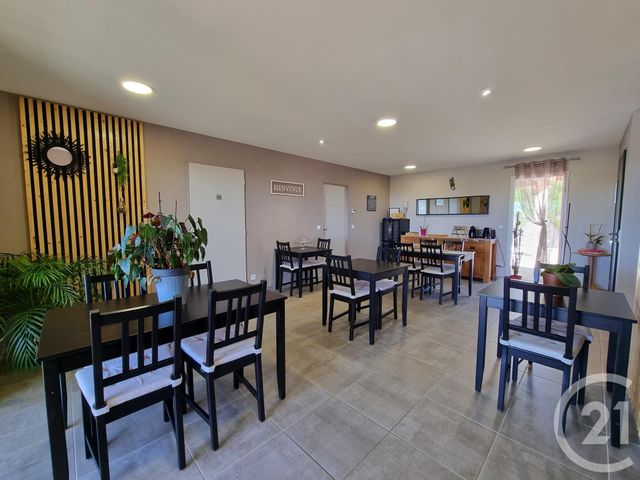 maison à vendre - 14 pièces - 313.79 m2 - MARCILLAC ST QUENTIN - 24 - AQUITAINE - Century 21 Patrimoine 24