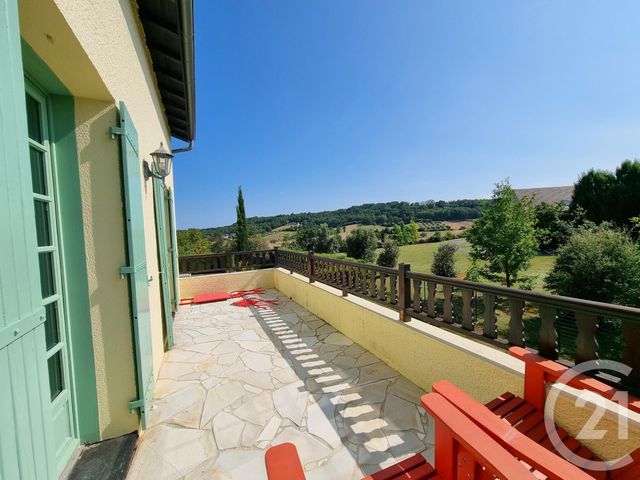 maison à vendre - 8 pièces - 170.0 m2 - CENAC ET ST JULIEN - 24 - AQUITAINE - Century 21 Patrimoine 24