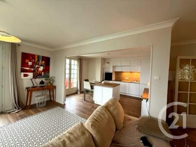 maison à vendre - 8 pièces - 170.0 m2 - CENAC ET ST JULIEN - 24 - AQUITAINE - Century 21 Patrimoine 24