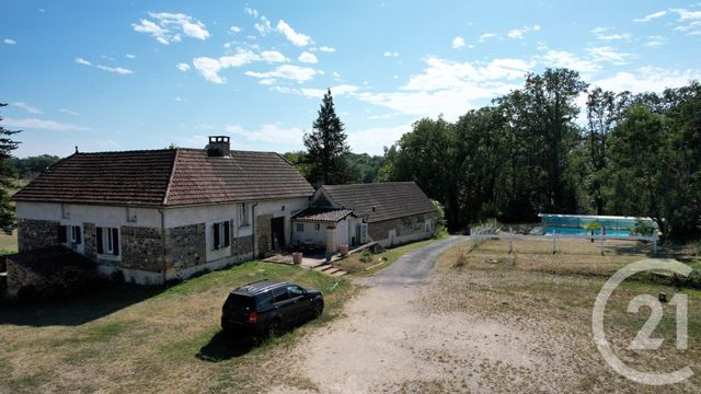 Afficher la photo en grand maison à vendre - 9 pièces - 205.0 m2 - ST MARTIAL DE NABIRAT - 24 - AQUITAINE - Century 21 Patrimoine 24