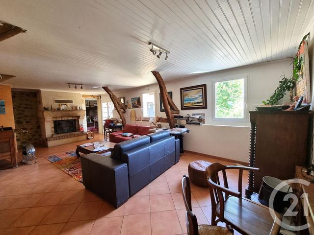 Afficher la photo en grand maison à vendre - 9 pièces - 205.0 m2 - ST MARTIAL DE NABIRAT - 24 - AQUITAINE - Century 21 Patrimoine 24