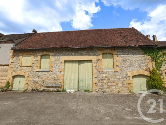maison à vendre - 11 pièces - 215.0 m2 - ST CYPRIEN - 24 - AQUITAINE - Century 21 Patrimoine 24