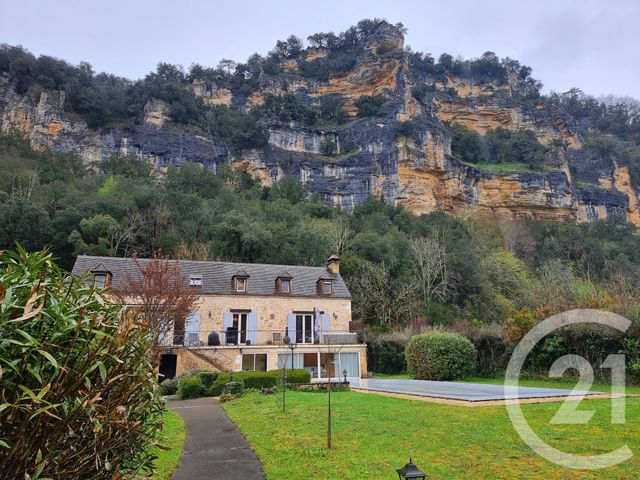 maison à vendre - 6 pièces - 157.65 m2 - VEZAC - 24 - AQUITAINE - Century 21 Patrimoine 24