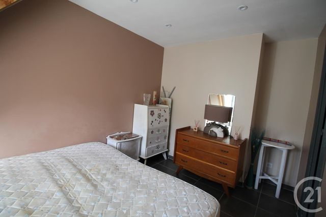 Appartement F2 à louer - 2 pièces - 42.12 m2 - LES EYZIES DE TAYAC SIREUIL - 24 - AQUITAINE - Century 21 Patrimoine 24