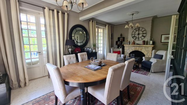 maison à vendre - 8 pièces - 177.5 m2 - SARLAT LA CANEDA - 24 - AQUITAINE - Century 21 Patrimoine 24