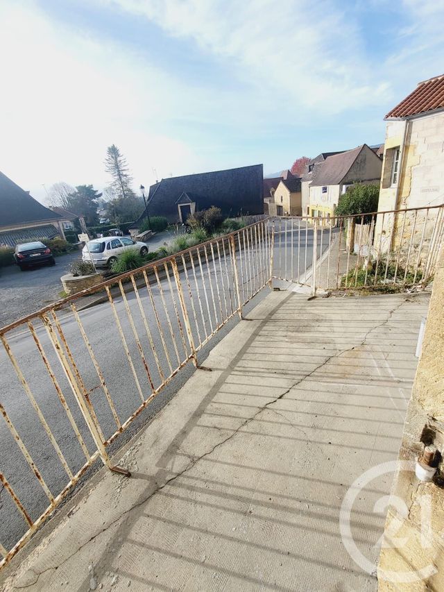 commerce à louer - 29.48 m2 - ST CYPRIEN - 24 - AQUITAINE - Century 21 Patrimoine 24