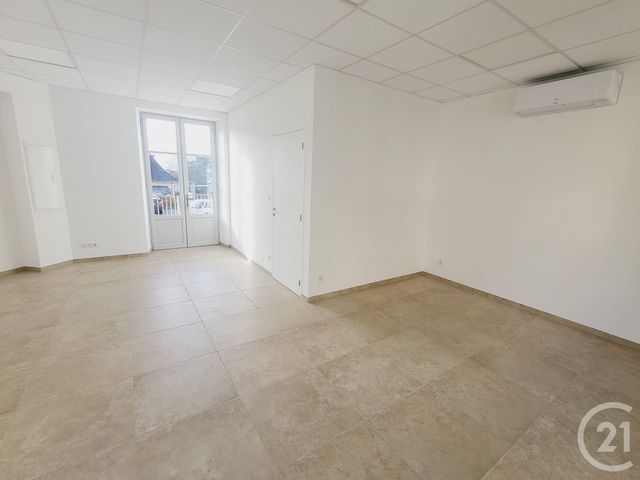 commerce à louer - 29.48 m2 - ST CYPRIEN - 24 - AQUITAINE - Century 21 Patrimoine 24