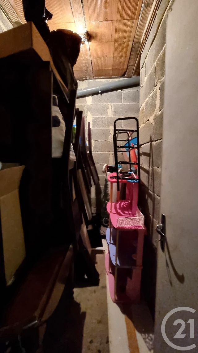 Afficher la photo en grand Appartement F2 à vendre - 2 pièces - 46.8 m2 - SARLAT LA CANEDA - 24 - AQUITAINE - Century 21 Patrimoine 24