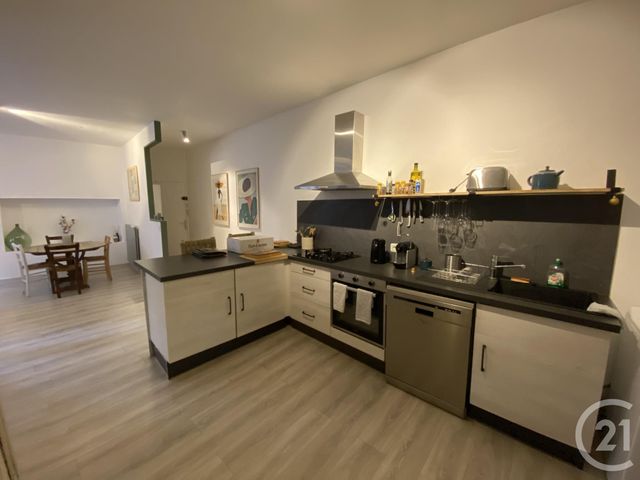 Appartement F3 à louer - 3 pièces - 81.0 m2 - MONTIGNAC - 24 - AQUITAINE - Century 21 Patrimoine 24