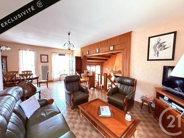 maison à vendre - 4 pièces - 104.4 m2 - VEYRIGNAC - 24 - AQUITAINE - Century 21 Patrimoine 24