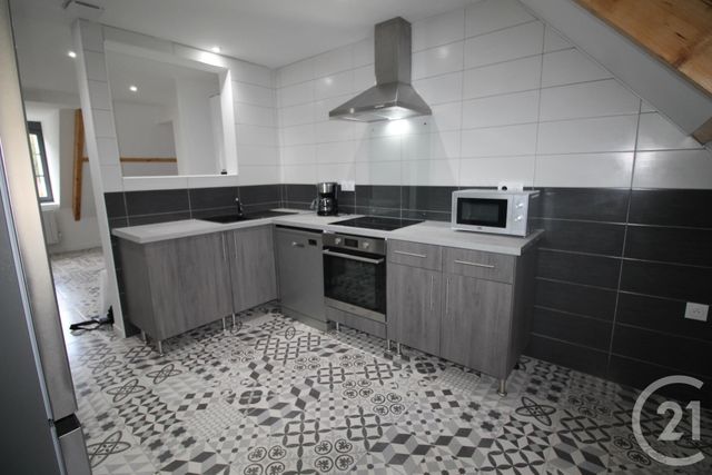 Appartement à louer - 3 pièces - 48.21 m2 - LES EYZIES - 24 - AQUITAINE - Century 21 Patrimoine 24