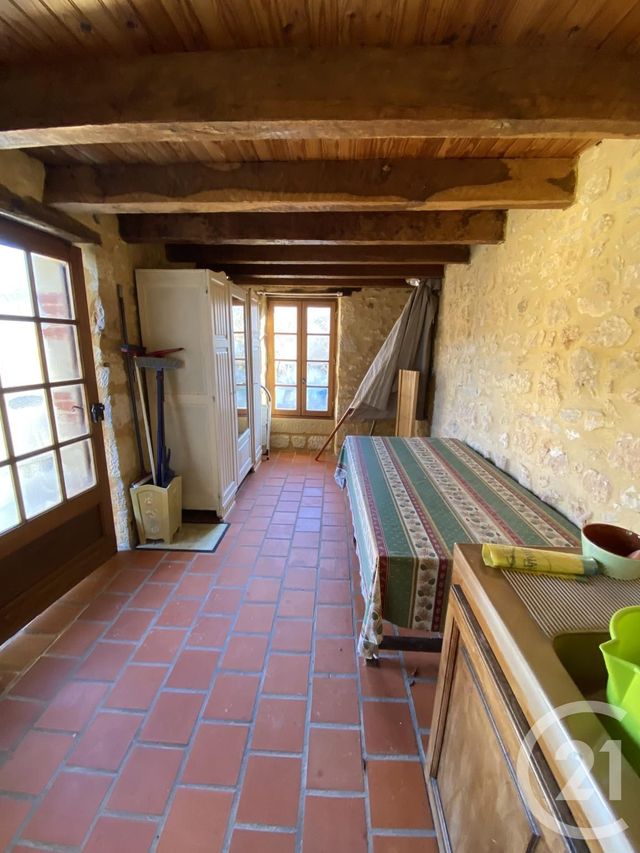 Afficher la photo en grand maison à louer - 5 pièces - 96.32 m2 - VEYRINES DE DOMME - 24 - AQUITAINE - Century 21 Patrimoine 24