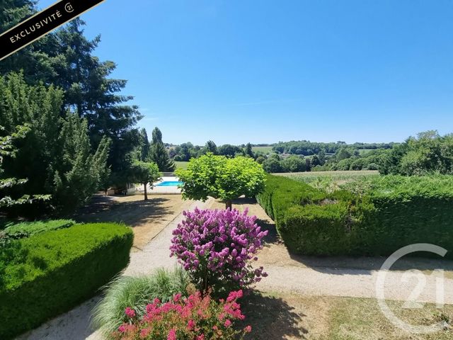 Appartement T1 à vendre ST GENIES