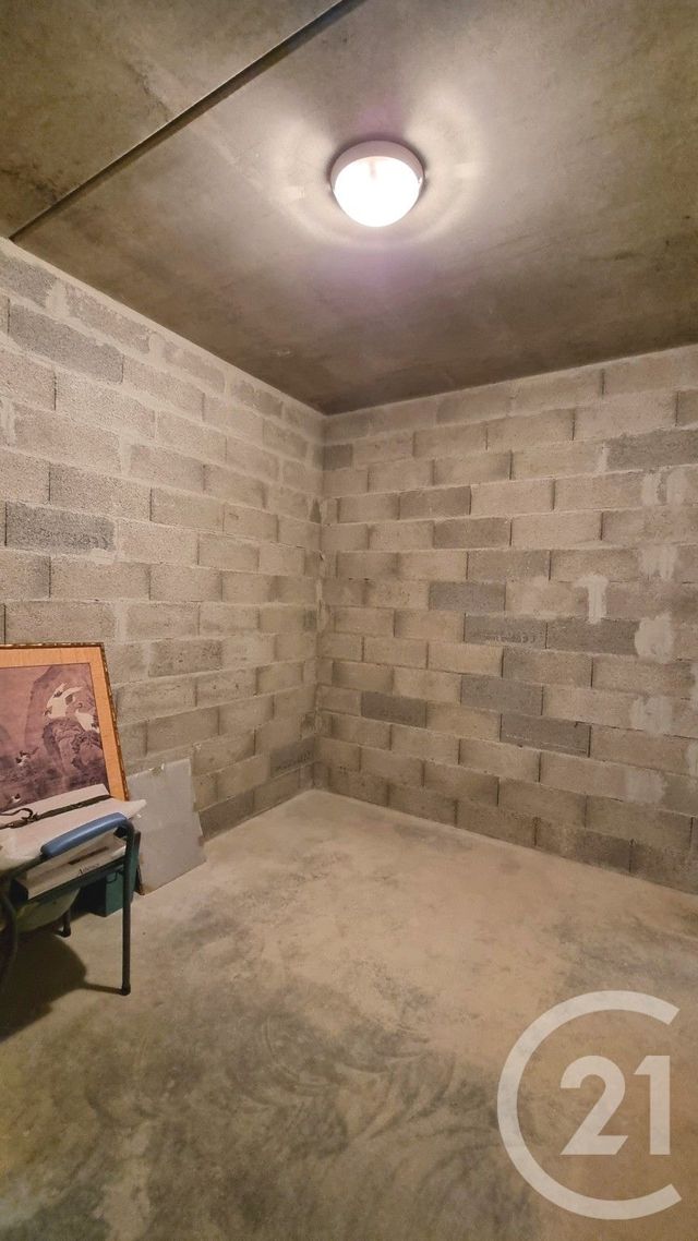 Appartement F3 à vendre - 3 pièces - 74.16 m2 - SARLAT LA CANEDA - 24 - AQUITAINE - Century 21 Patrimoine 24