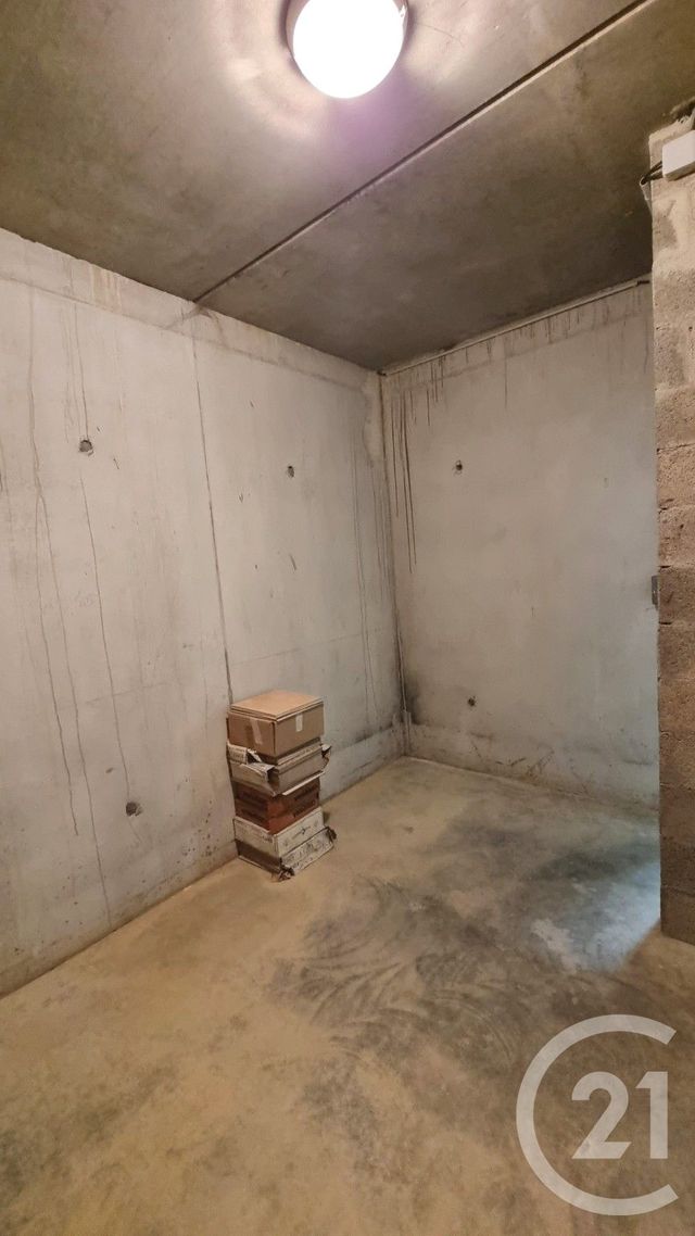 Appartement F3 à vendre - 3 pièces - 74.16 m2 - SARLAT LA CANEDA - 24 - AQUITAINE - Century 21 Patrimoine 24