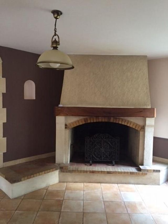 maison à louer - 7 pièces - 158.79 m2 - PEYZAC LE MOUSTIER - 24 - AQUITAINE - Century 21 Patrimoine 24