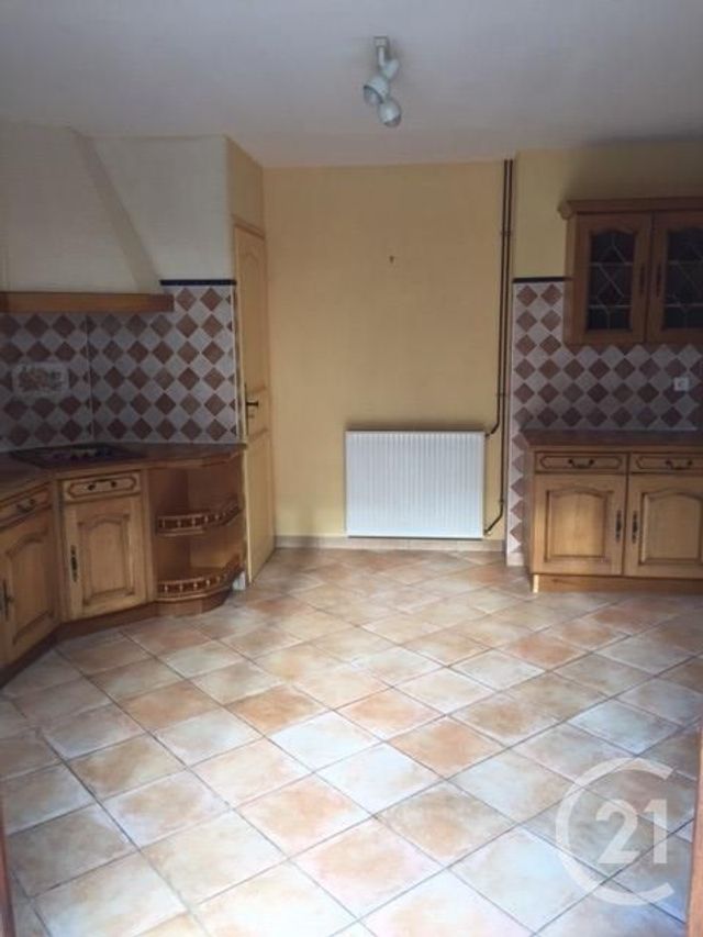 maison à louer - 7 pièces - 158.79 m2 - PEYZAC LE MOUSTIER - 24 - AQUITAINE - Century 21 Patrimoine 24