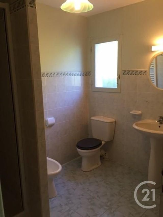 maison à louer - 7 pièces - 158.79 m2 - PEYZAC LE MOUSTIER - 24 - AQUITAINE - Century 21 Patrimoine 24