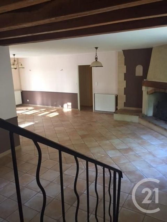 maison à louer - 7 pièces - 158.79 m2 - PEYZAC LE MOUSTIER - 24 - AQUITAINE - Century 21 Patrimoine 24