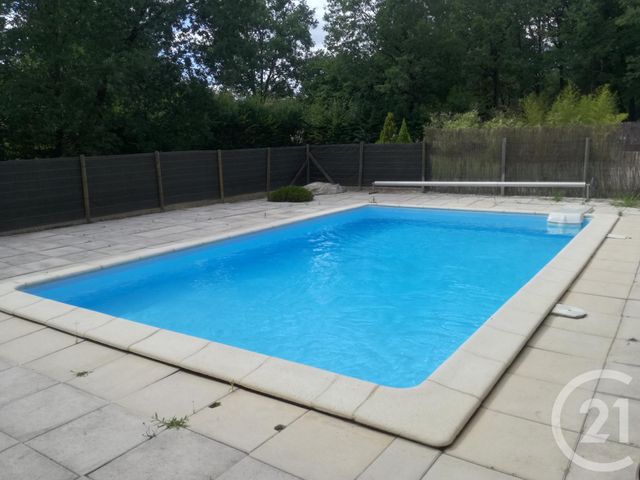 maison à louer - 7 pièces - 158.79 m2 - PEYZAC LE MOUSTIER - 24 - AQUITAINE - Century 21 Patrimoine 24