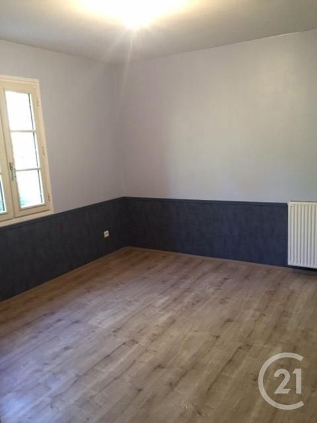 maison à louer - 7 pièces - 158.79 m2 - PEYZAC LE MOUSTIER - 24 - AQUITAINE - Century 21 Patrimoine 24